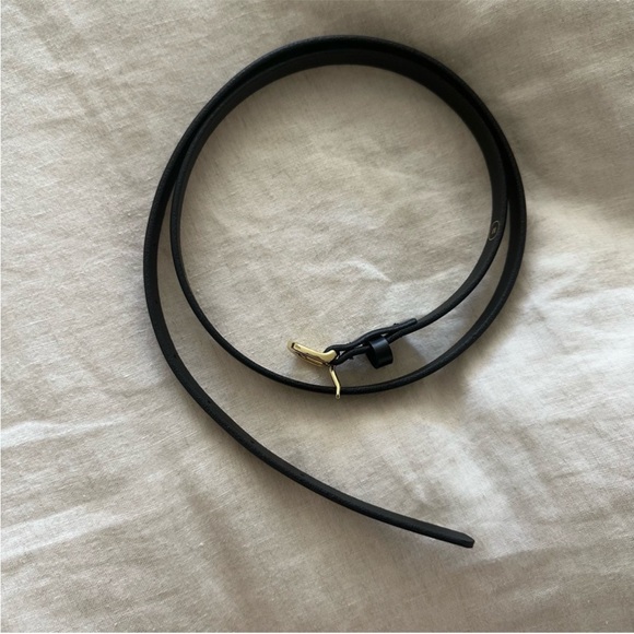 New J. Crew Italian Leather Skinny Belt Size M Black Genuine  display picture 2